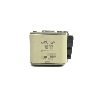 Bussmann SPP-7M1250 700V 1250A New Original Ready Warehouse Industrial Automation PLC Programming Controller