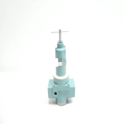 CKD 2215-10C Pneumatic Regulator 2.06mpa 0.07-0.83mpa 1-1/4in Npt New Original Ready Stock Industrial Automation PAC