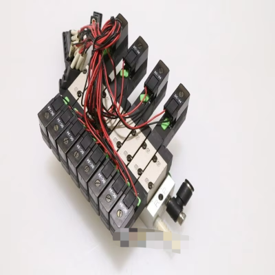 CKD 4KB149-M1C2 4PCS, 4KB119-M1C2 4PCS W/ Manifold Block VLV-I-1658=9H23 New Original Ready Stock Industrial Automation PAC