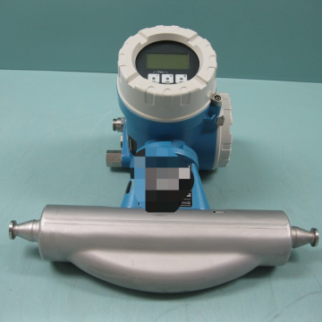 Endress Hauser 83F15-CFUDAAAAWBRLBAK Sanitary Promass 83 F Flowmeter H20 1/2" Industrial Automation New Original Ready PLC