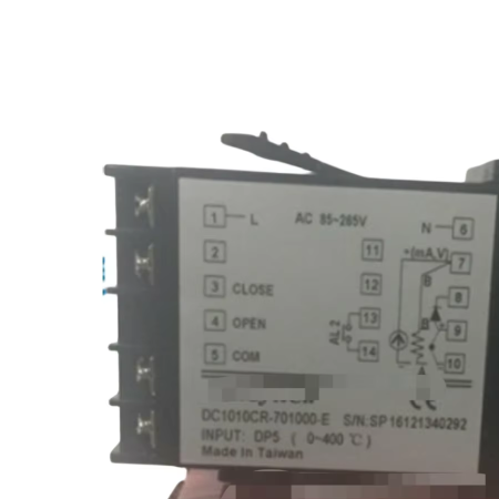 Honeywell 1PC NEW  Temperature Controller DC1010CR-701000-E Ship DHL DC1010CR-701000-E