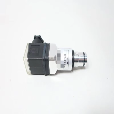 HYDAC VM 2 D.O/-LED Filter Clogging Indicator 15-30v-dc New Original Ready Stock Industrial Automation PAC Dedicated PLC Programming