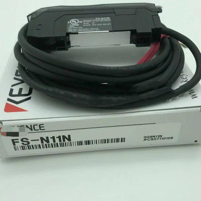 Keyence 1PC New FS-N11N Fiber Optic Sensor in Box FSN11N