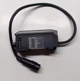 Keyence GT2-71MCP LASER SENSOR AMPLIFIER Tested
