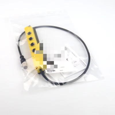 Lenze Sensor Module AC-SCM5U-BT 520151 Original Packaging New Original Ready Stock Industrial Automation PLC Dedicated PLC Programming
