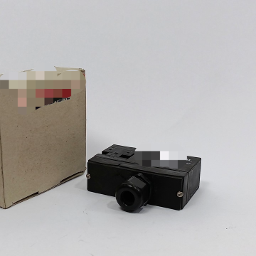 SCHMERSEL 101141020 Azm 170-02zrka, Safety Interlock Switch New Original Ready Stock Industrial Automation Pac Dedicated Plc Pr