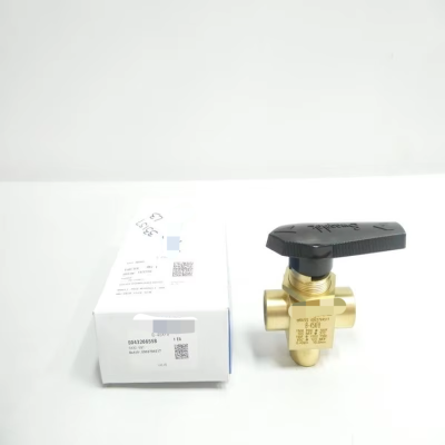 SwageloK B-45XF8 Manual Brass Threaded Ball Valve 1/2in