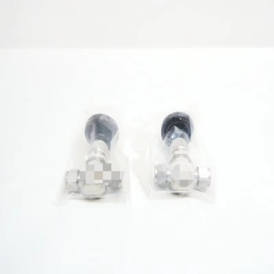 SwageloK Box of 2 SS-1RS6-W20-27 141 Manual Stainless Needle Valve 5000psi 3/8in