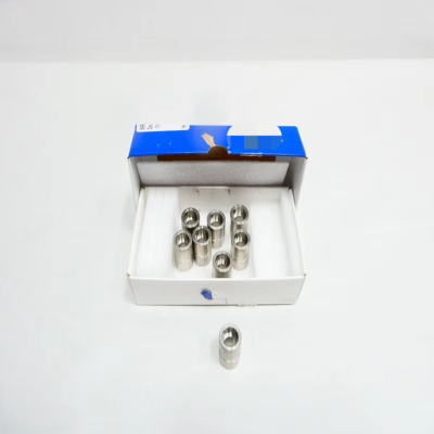 SwageloK Box of 8 SS-8-TSW-6 Stainless Pipe Union 1/2in