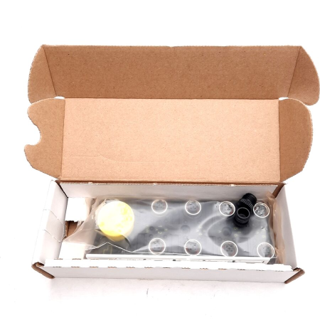 Turck 8mb12z-5-cs19 Junction Box, M12 Eurofast Ports, M23 Male Connector, 60v 2a New Original Ready Stock Industrial Automatio